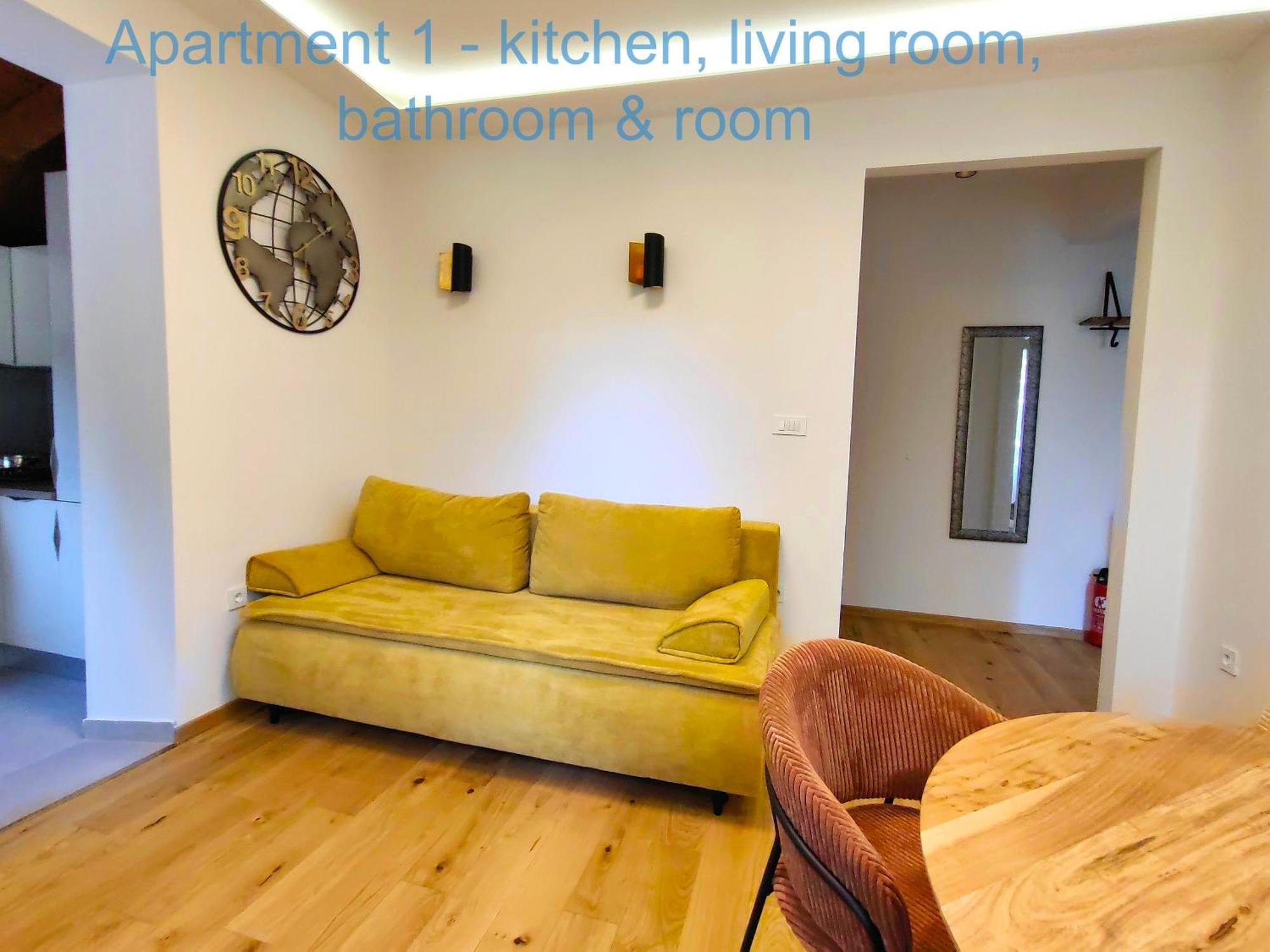 Relax And Enjoy Apartments สปลิท ภายนอก รูปภาพ